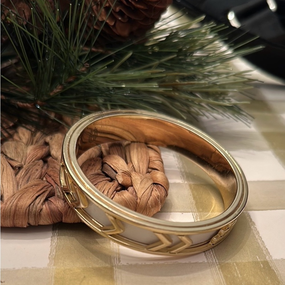 House of Harlow 1960 bangle bracelet